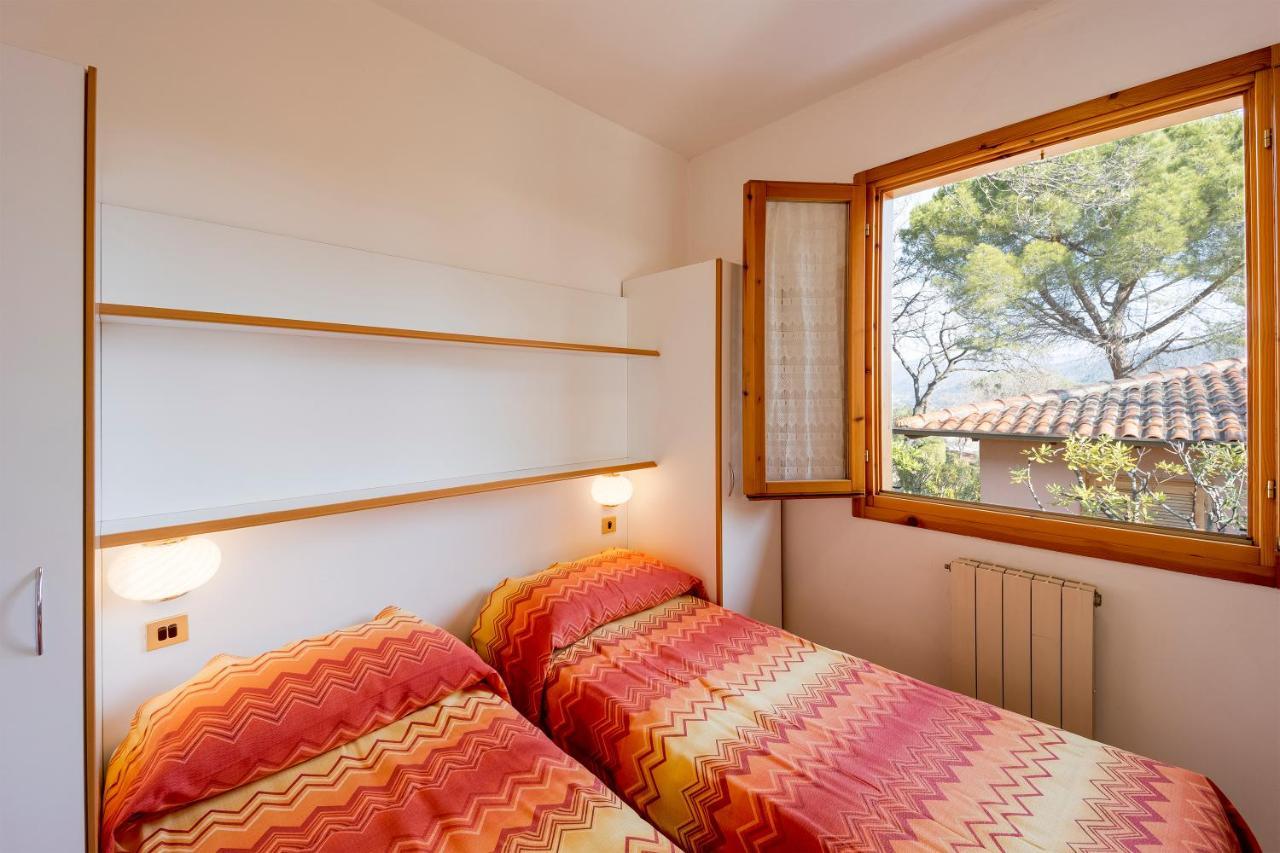 Villino Garden & Pool Hotel Andora Luaran gambar